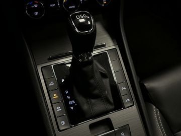 Car image 37