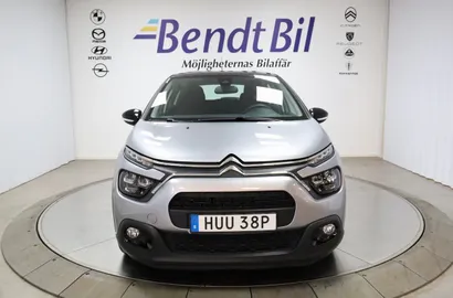 Car image 3