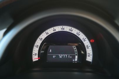 Car image 37