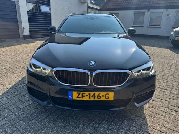 BMW 520i 135 kW image number 9