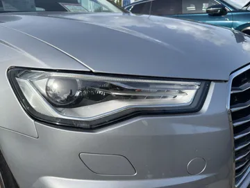 Car image 24