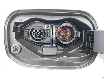 Car image 31