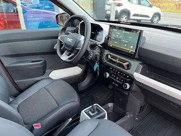 Car image 11