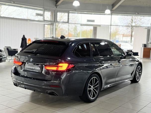 BMW 540i Touring xDrive 250 kW image number 7