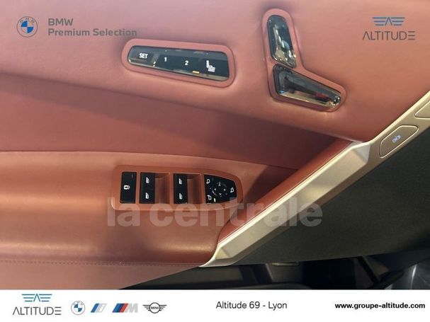 BMW iX xDrive40 240 kW image number 29