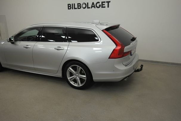 Volvo V90 T4 Momentum 141 kW image number 4