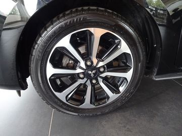 Car image 24