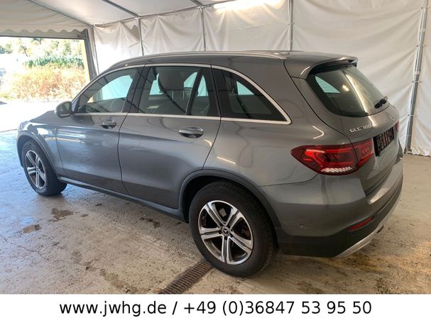 Mercedes-Benz GLC 300 de 225 kW image number 9