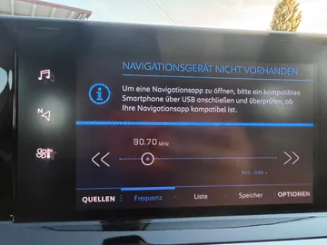 Car image 35