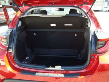 Car image 11