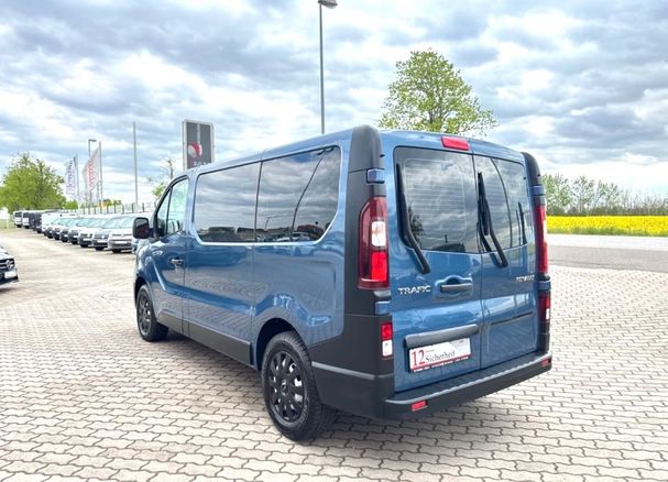 Renault Trafic Combi 89 kW image number 4