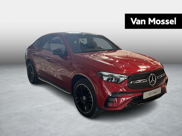 Mercedes-Benz GLC 300 de AMG Line 245 kW image number 3