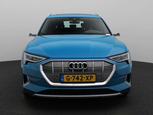 Audi e-tron 55 quattro Advanced 300 kW image number 2