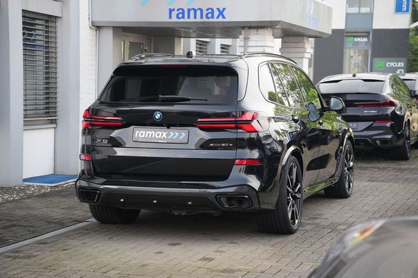 BMW X5 50e xDrive 360 kW image number 13