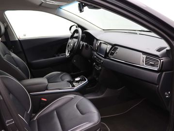 Car image 31