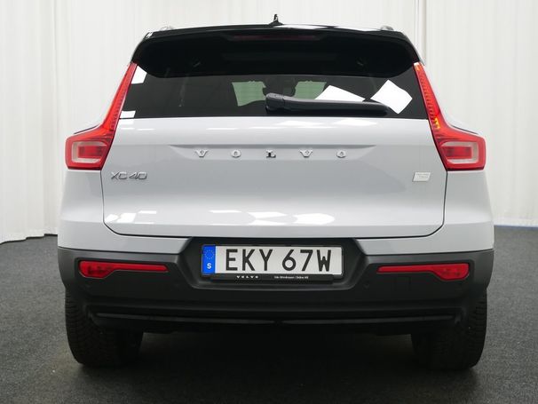 Volvo XC40 Recharge AWD 304 kW image number 3