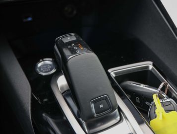 Car image 36