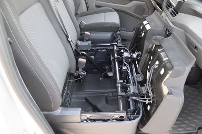 Car image 41