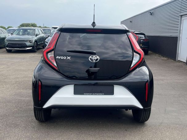 Toyota Aygo X 1.0 VVT-i 53 kW image number 15