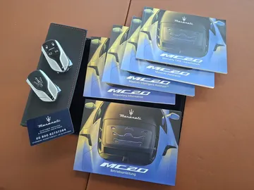 Car image 22