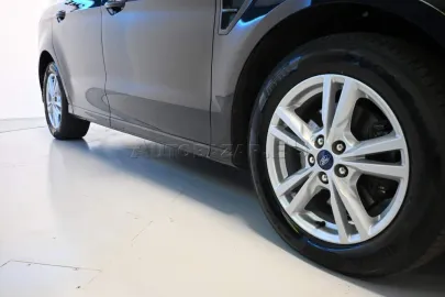 Car image 31