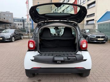 Car image 33