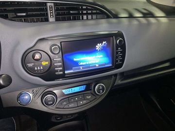 Car image 36