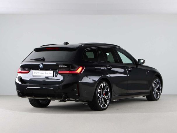 BMW 330e Touring 215 kW image number 9