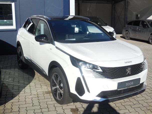 Peugeot 3008 BlueHDi 130 EAT8 96 kW image number 2