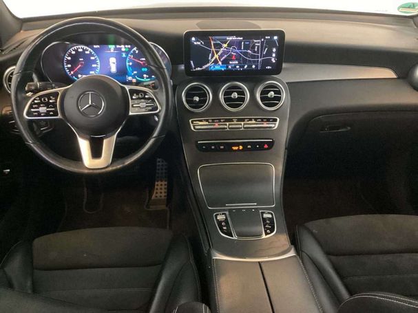 Mercedes-Benz GLC 300 de 225 kW image number 3