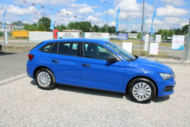 Skoda Scala 1.0 TSI Active 70 kW image number 3