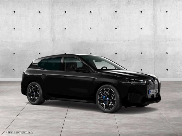 BMW iX xDrive50 385 kW image number 10