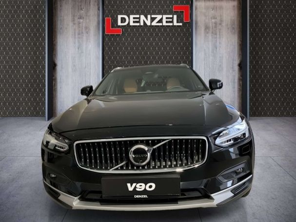 Volvo V90 Cross Country AWD B4 145 kW image number 13