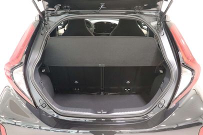 Car image 31