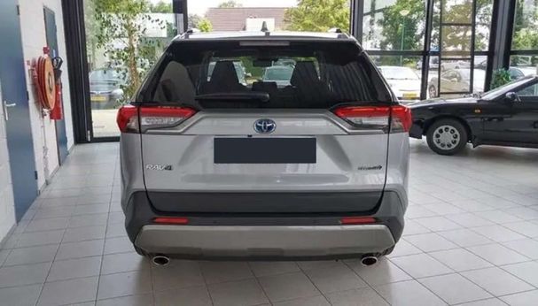 Toyota RAV 4 2.5 Hybrid 131 kW image number 3