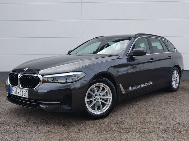 BMW 520d Touring 140 kW image number 1