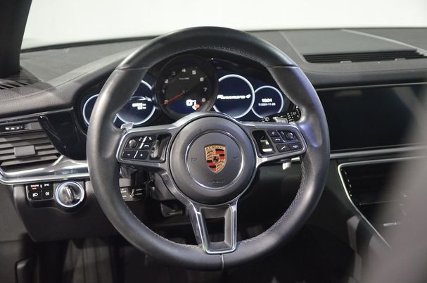 Porsche Panamera 4 Sport Turismo 243 kW image number 15