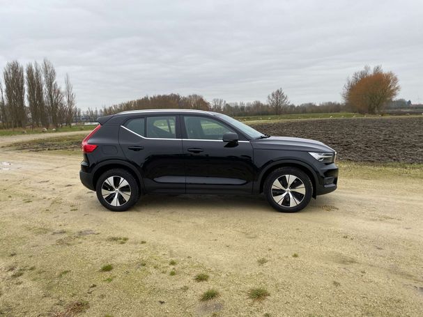 Volvo XC40 T5 Momentum 192 kW image number 9