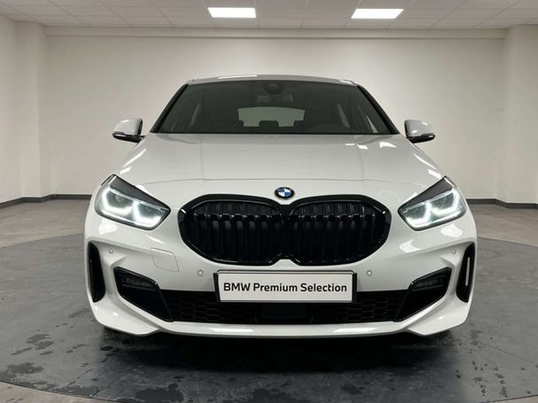 BMW 118d M Sport 112 kW image number 2