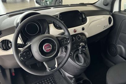 Car image 11