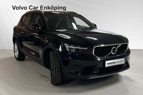 Volvo XC40 B4 Core 147 kW image number 6