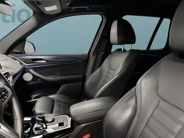 Car image 39