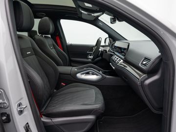 Car image 37