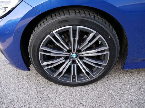 BMW 320d Touring 140 kW image number 5