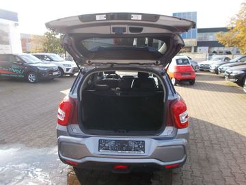 Car image 12