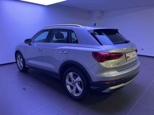 Audi Q3 35 TDI S tronic Advanced Business 110 kW image number 4