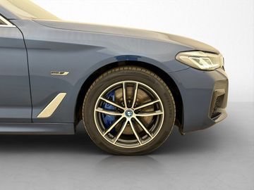 Car image 37