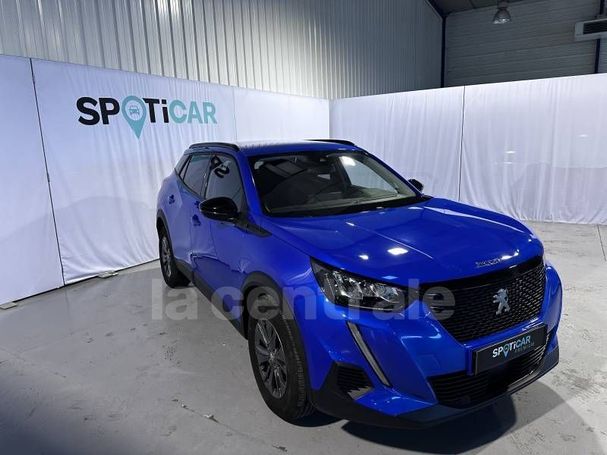 Peugeot 2008 PureTech 130 96 kW image number 2