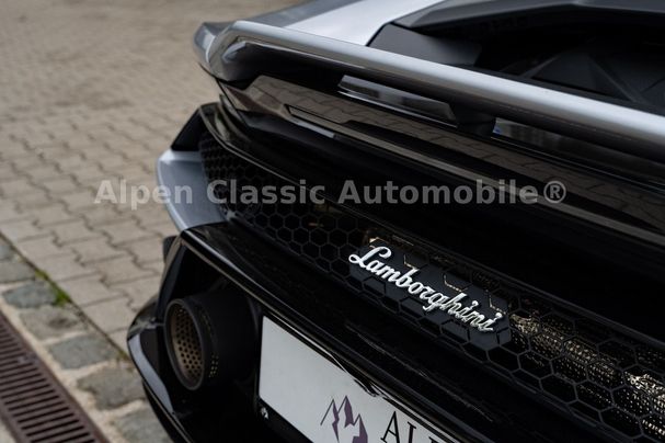 Lamborghini Huracan 449 kW image number 16