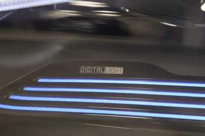 Car image 33